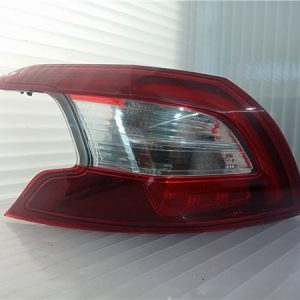 PILOTO TRASERO IZQUIERDO PEUGEOT 308 2013