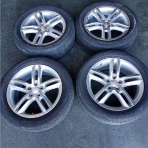 JUEGO LLANTAS AUDI Q3 8UG 2014