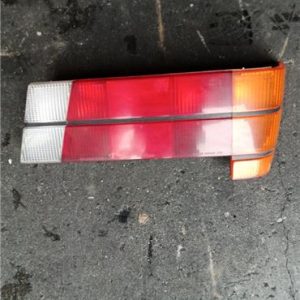 PILOTO TRASERO IZQUIERDO ALFA ROMEO ALFA 75 1985