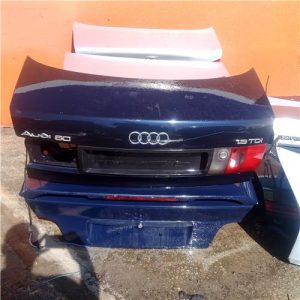 PORTON TRASERO AUDI 80 BERLINA AVANT 1991