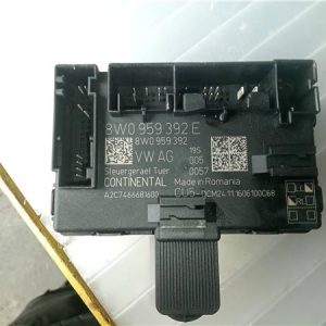 CENTRALITA CIERRE AUDI A4 BERLINA 8W2 2015