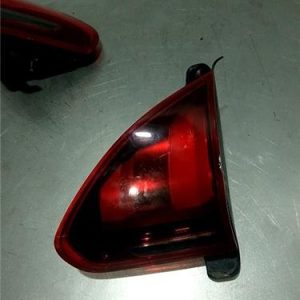 PILOTO TRASERO DERECHO PORTON PEUGEOT 2008 2013