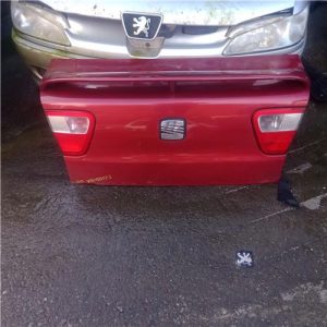 PORTON TRASERO SEAT CORDOBA BERLINA 6K2 1999