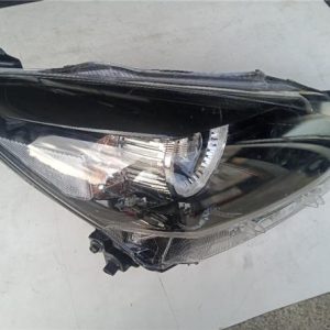 FARO IZQUIERDO MAZDA 2 BERLINA DJ 2014