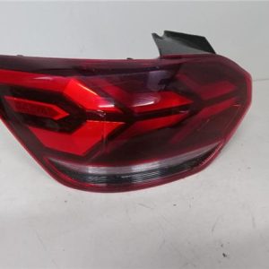 PILOTO TRASERO IZQUIERDO DACIA SANDERO III 2020