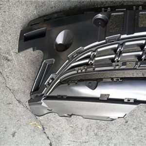 REJILLA DELANTERA DERECHA OPEL CORSA D 2006