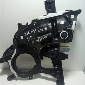 ELEVALUNAS DELANTERO DERECHO CITROEN BERLINGO COMBI 2018