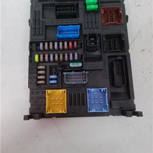 CAJA DE FUSIBLES PEUGEOT 5008 2017