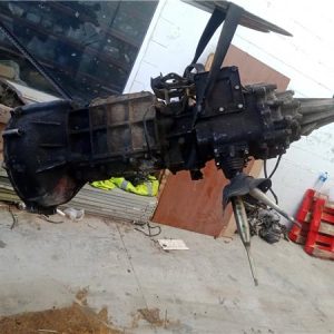 CAJA CAMBIOS MITSUBISHI MONTERO V20 V40 1998