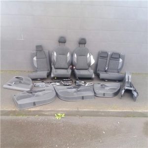 JUEGO ASIENTOS PEUGEOT 2008 2013