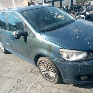 VOLKSWAGEN TOURAN 1T3