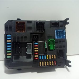 CAJA DE FUSIBLES PEUGEOT 2008 2013