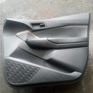 GUARNECIDO PUERTA DELANTERA DERECHA TOYOTA C-HR X10 2016