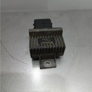 CAJA PRECALENTAMIENTO TOYOTA AVENSIS T27 2008