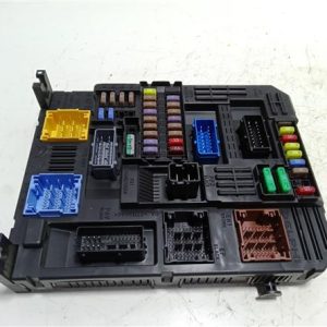 CAJA DE FUSIBLES PEUGEOT 308 2013