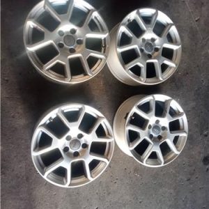 LLANTA JEEP RENEGADE BU 2014