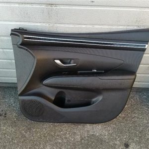 GUARNECIDO PUERTA DELANTERA DERECHA HYUNDAI TUCSON NX 2020