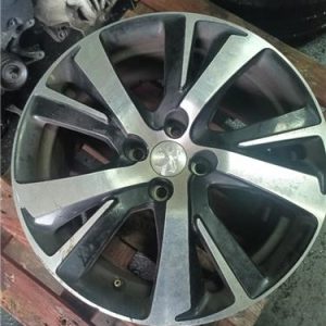 LLANTA PEUGEOT 2008 2013