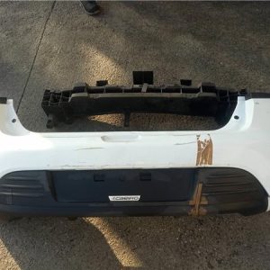 PARAGOLPES TRASERO RENAULT CLIO IV 2012
