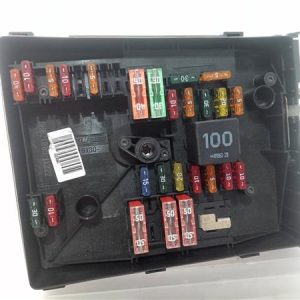 CAJA DE FUSIBLES AUDI A3 SPORTBACK 8PA 2004