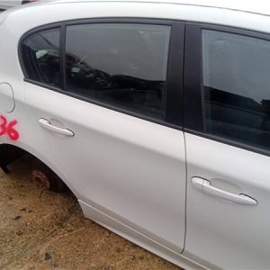 PUERTA TRASERA DERECHA BMW SERIE 1 BERLINA E81 E87 2004